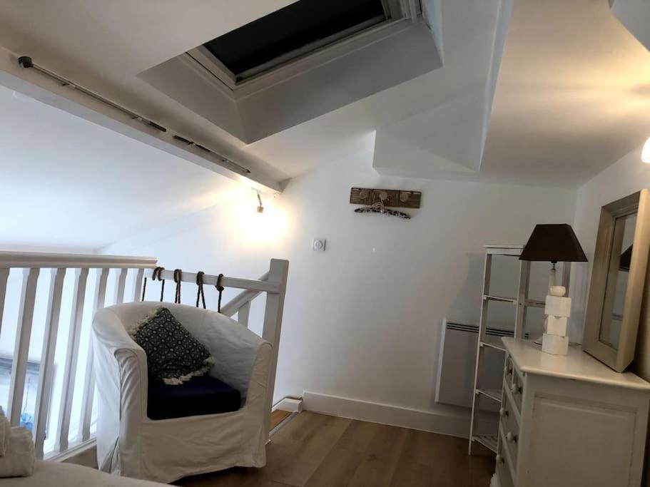 Le Petit Cote Ouest - Appt Dans Les Pins Pres De La Plage เลส์ซาบล์-โดล็อนน์ ภายนอก รูปภาพ